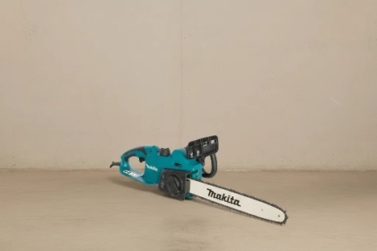 Makita UC4041A